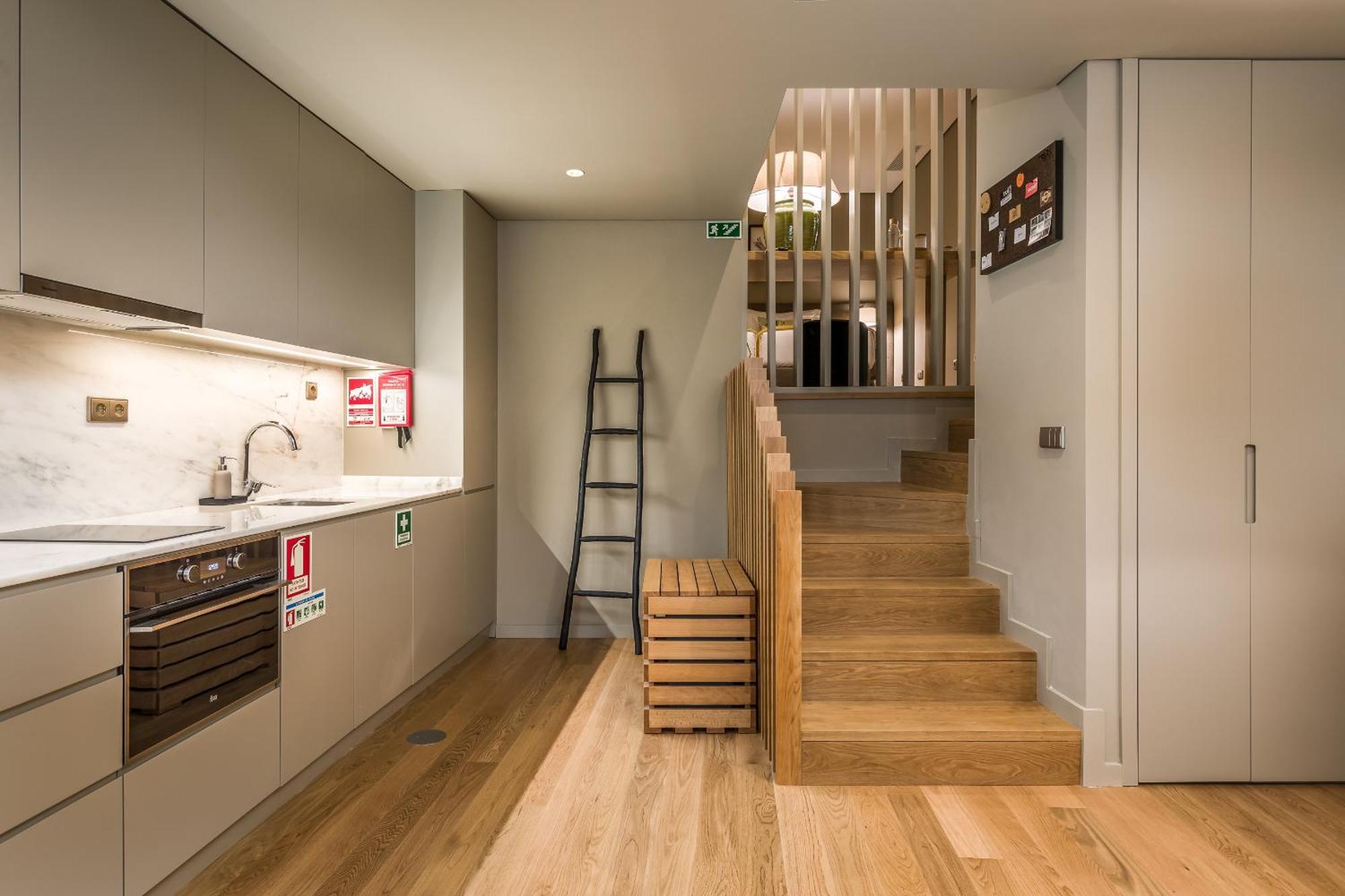 Legends House By Sweet Porto Aparthotel Rum bild